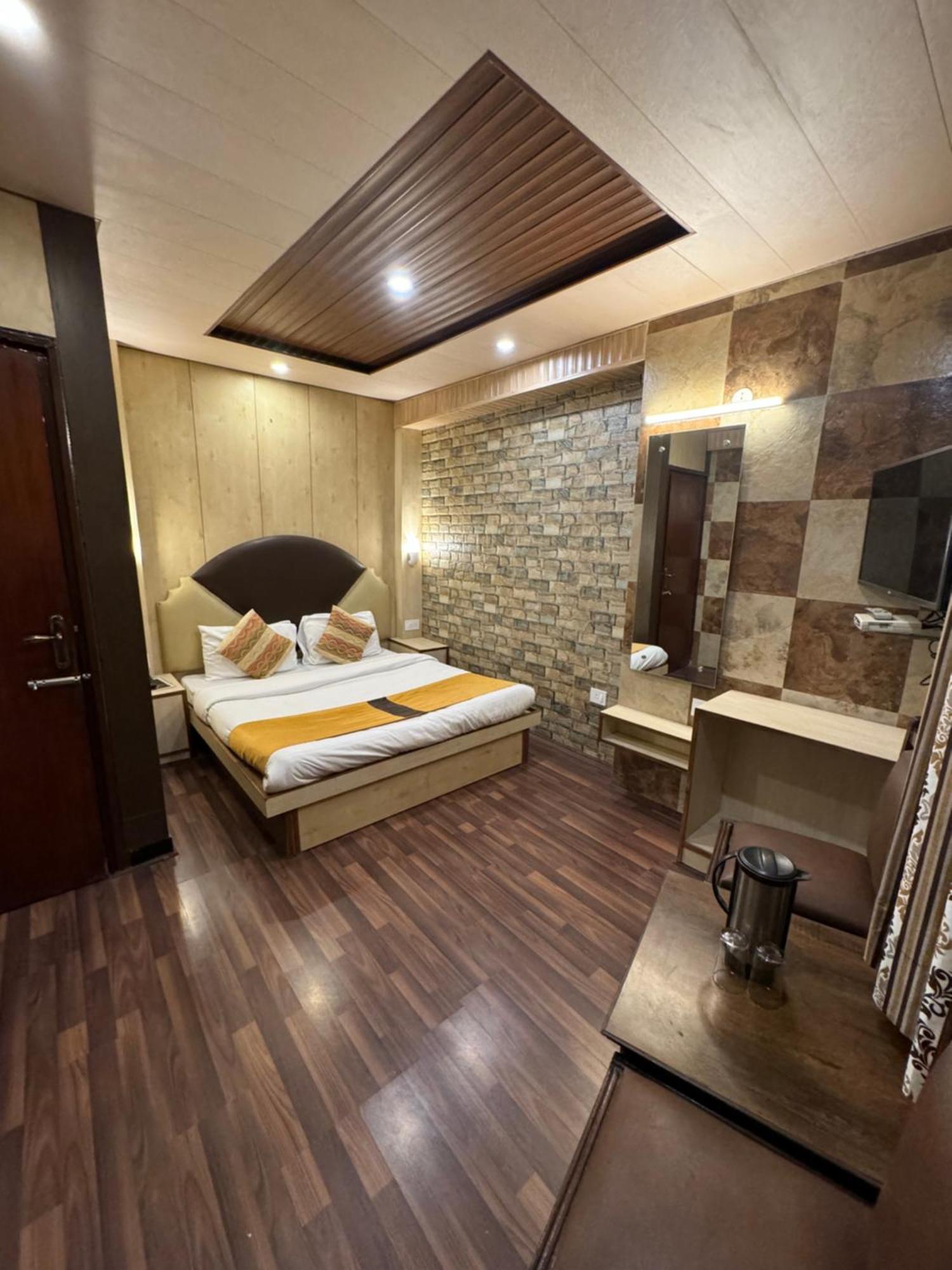 Hotel Victory Shimla Exterior photo